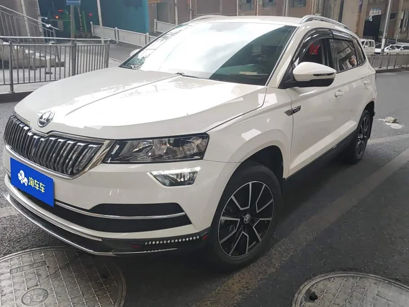 Skoda Karoq — фото 1