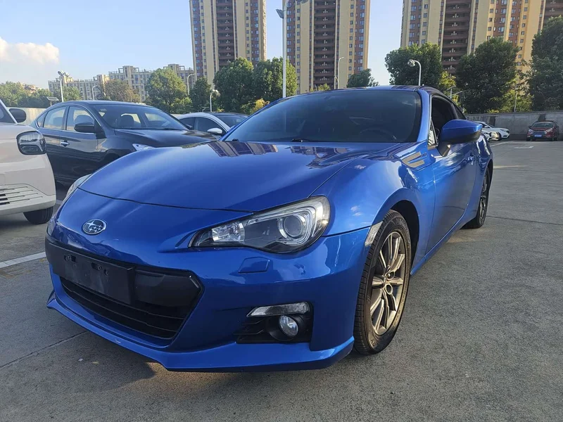 Subaru BRZ — фото 1