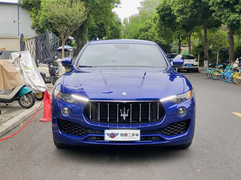 Maserati Levante — фото 2