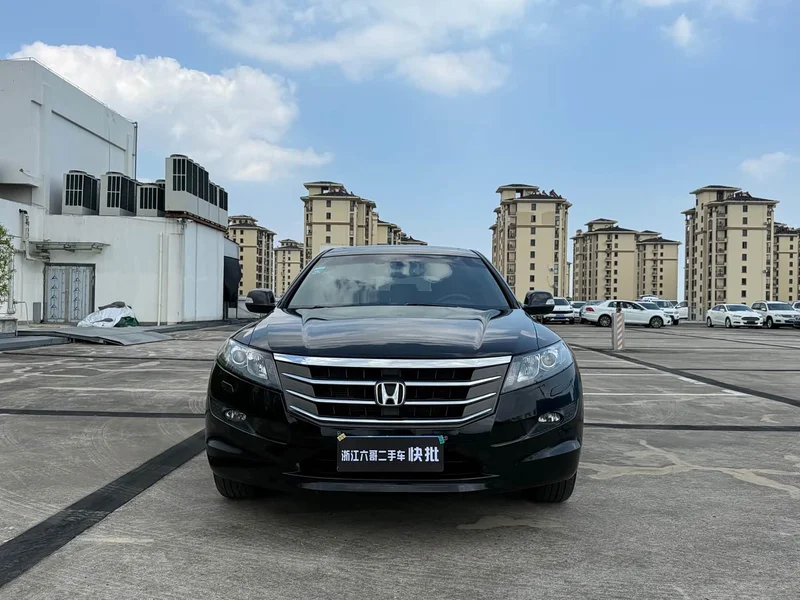 Honda Crosstour — фото 2