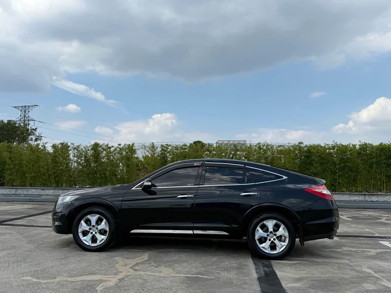 Honda Crosstour — фото 5