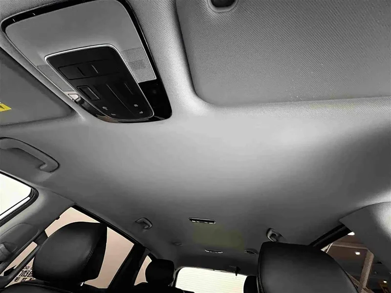 Ford Kuga — фото 15