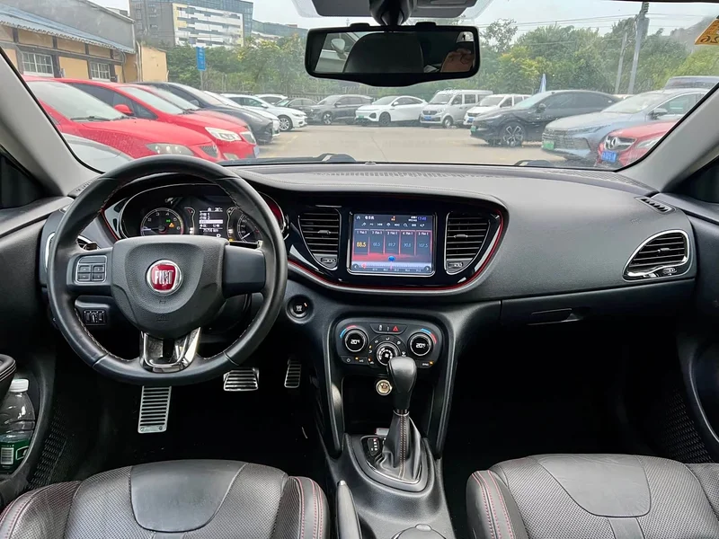Hyundai i30 — фото 6