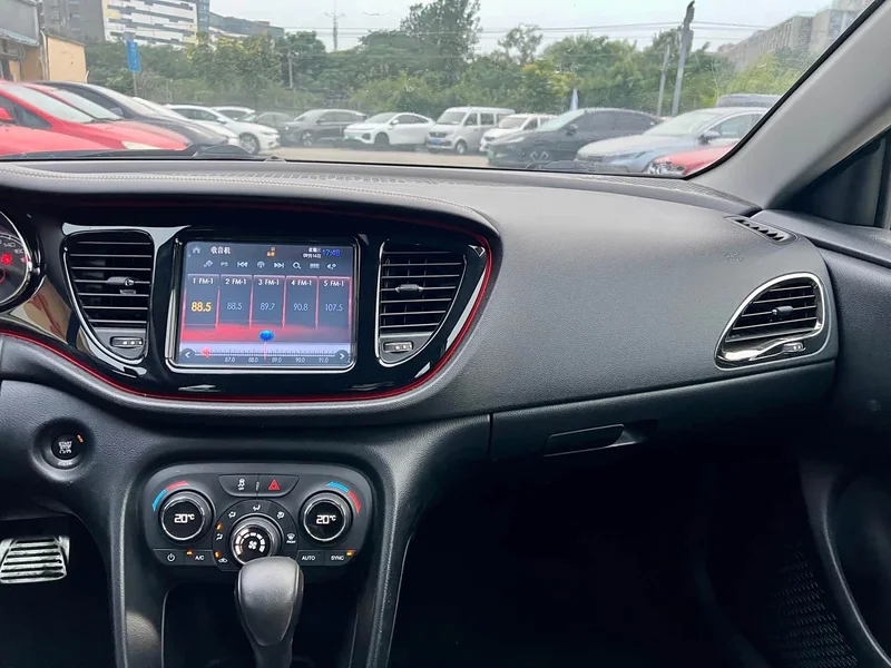 Hyundai i30 — фото 8