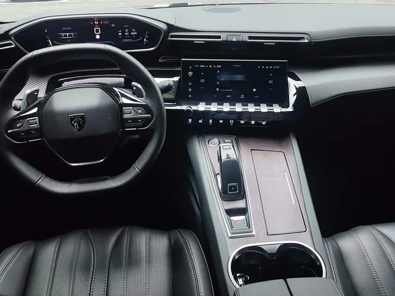 Peugeot 508 — фото 12
