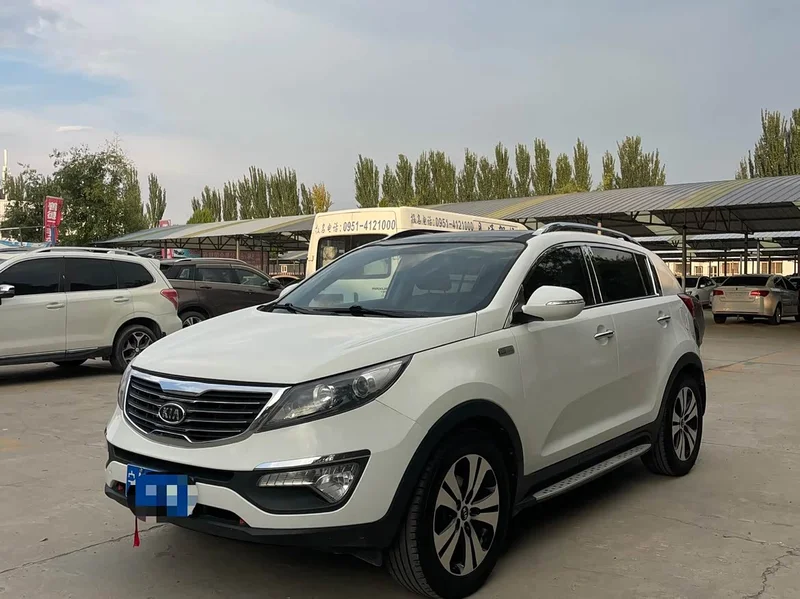 Kia Sportage — фото 1