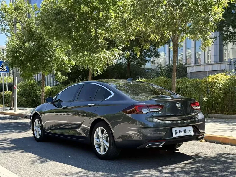 Buick Regal — фото 13