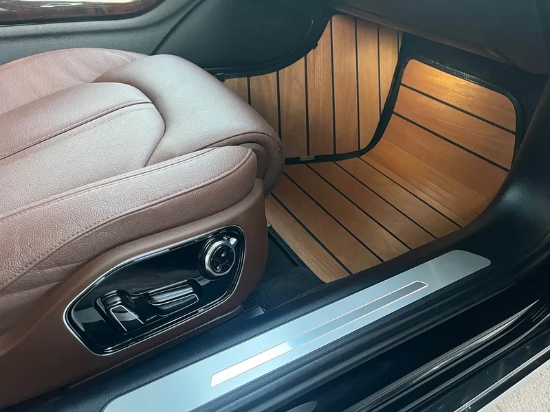 Audi A8 — фото 17