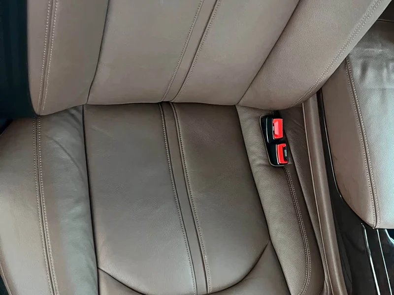 Audi A8 — фото 25