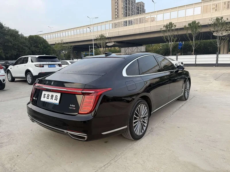 Hongqi H9 — фото 10
