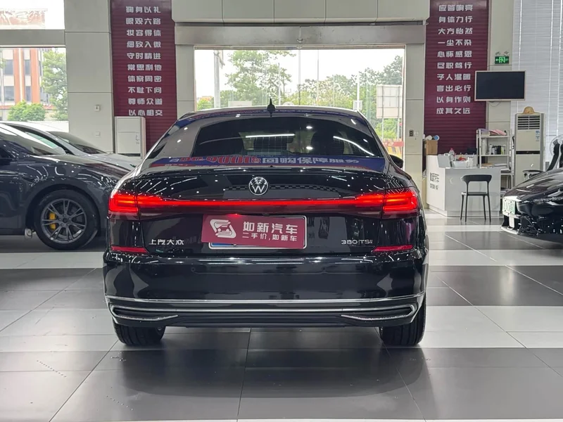 Volkswagen Passat — фото 5
