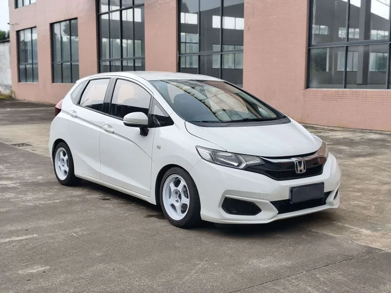 Honda Fit — фото 3