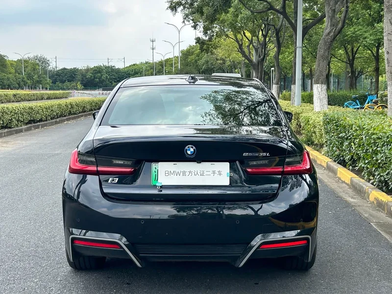 BMW i3 — фото 4