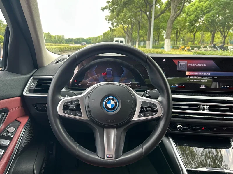BMW i3 — фото 8