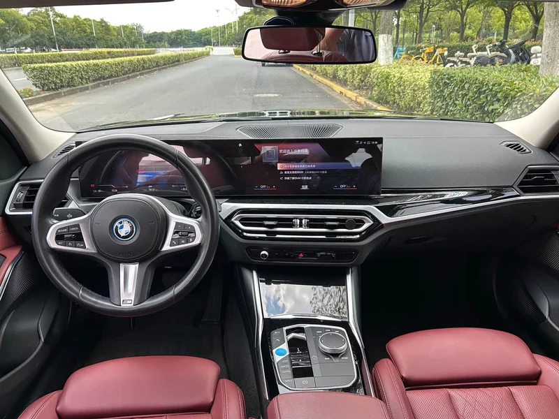 BMW i3 — фото 10
