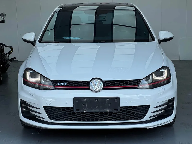 Volkswagen Golf — фото 2