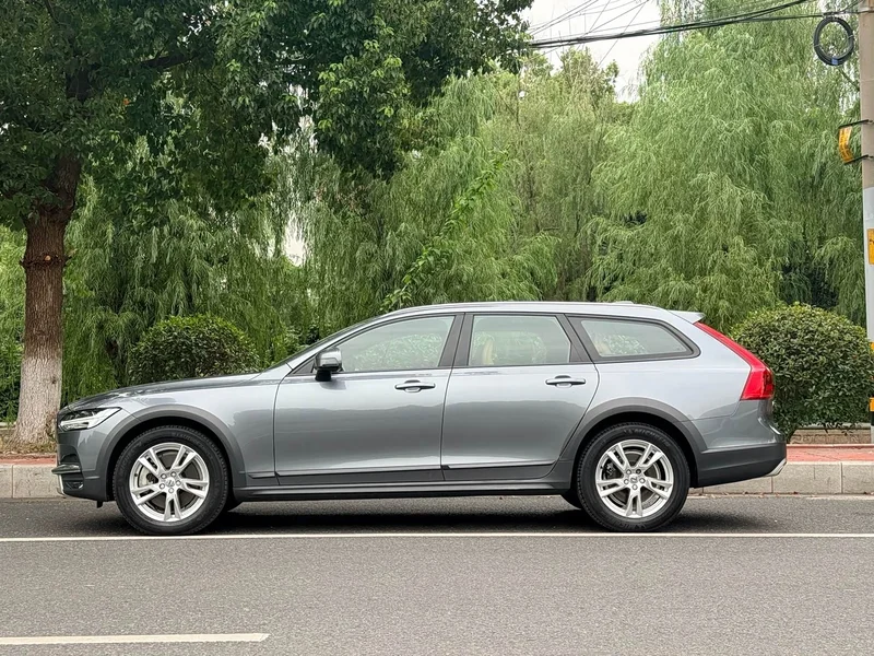Volvo V90 — фото 5