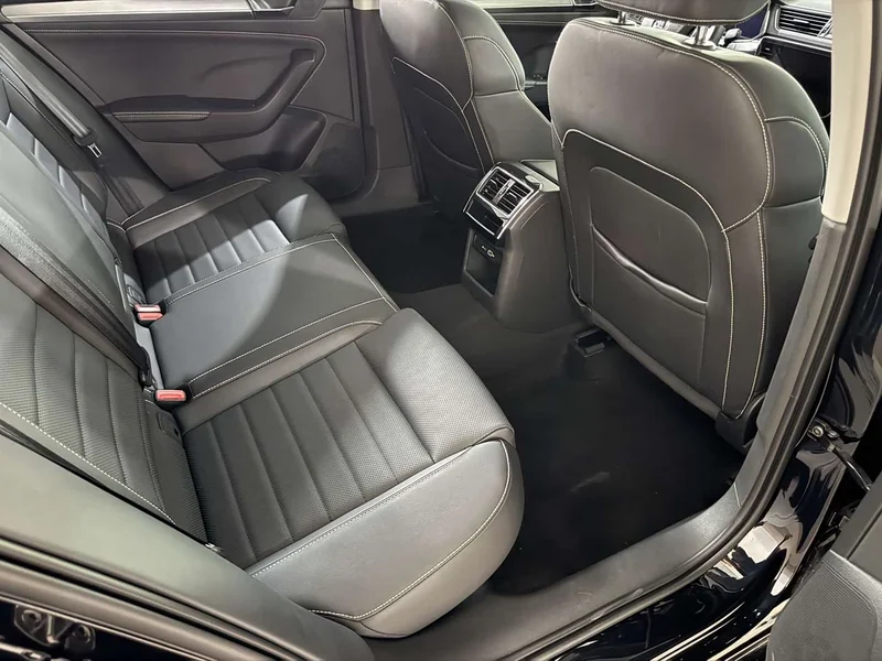 Skoda Superb — фото 14