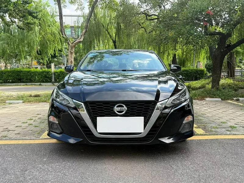 Nissan Teana — фото 2