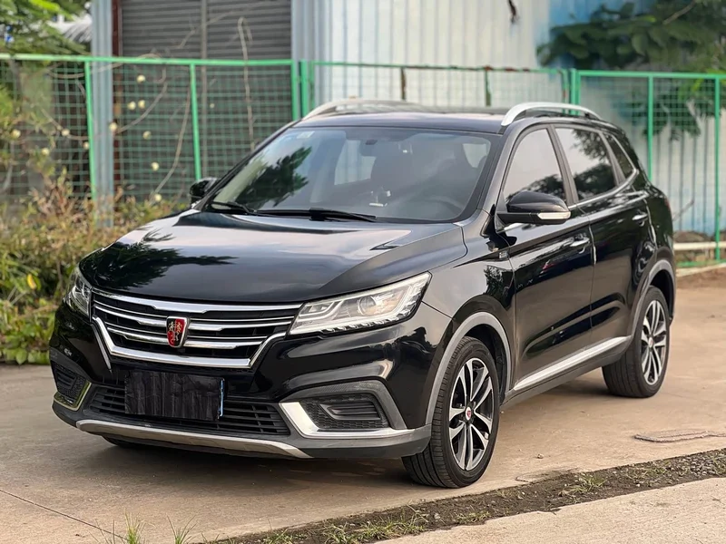 Roewe RX3 — фото 1