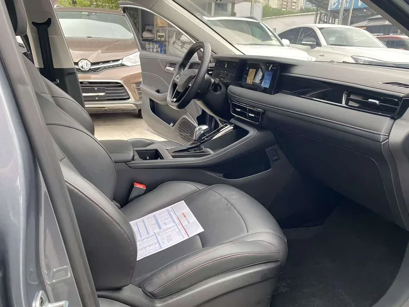 Roewe i5 — фото 11