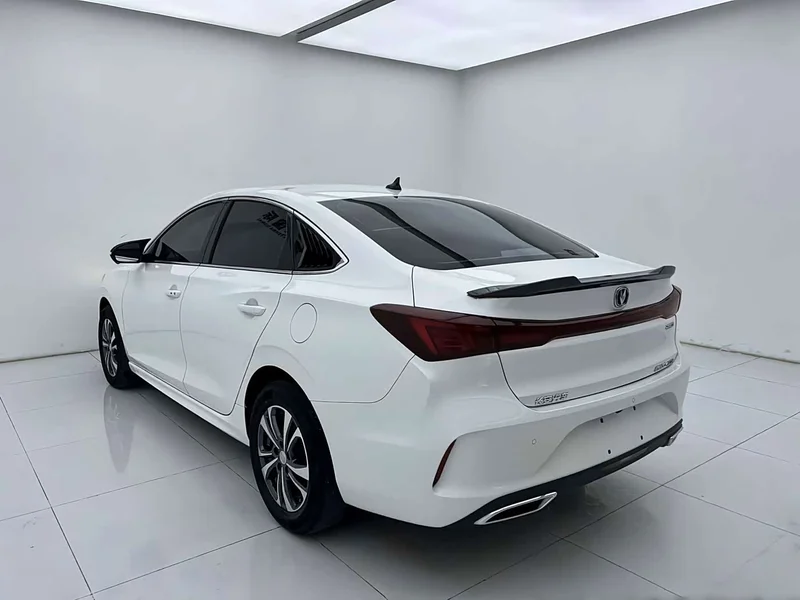 Changan Eado — фото 14