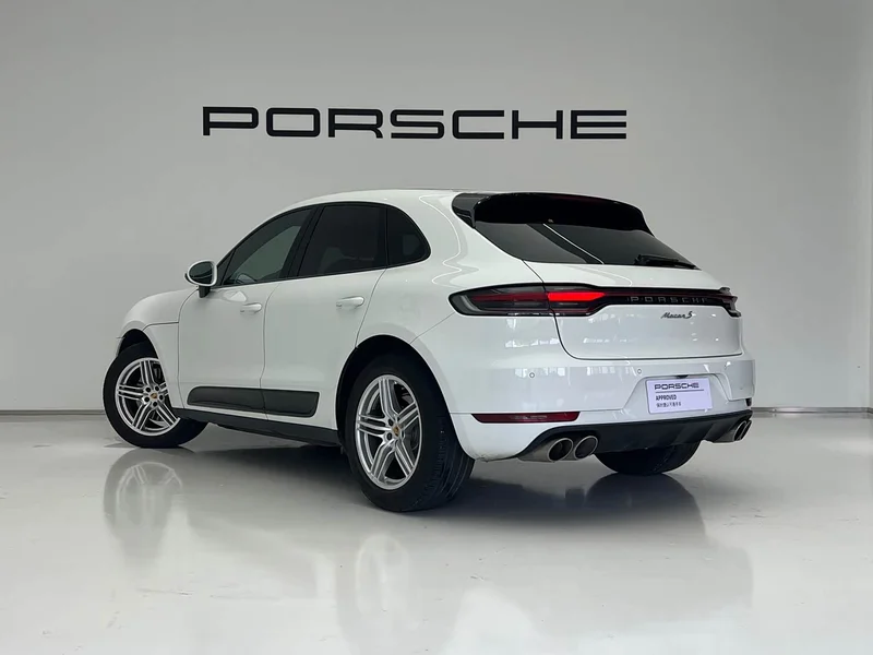 Porsche Macan — фото 7