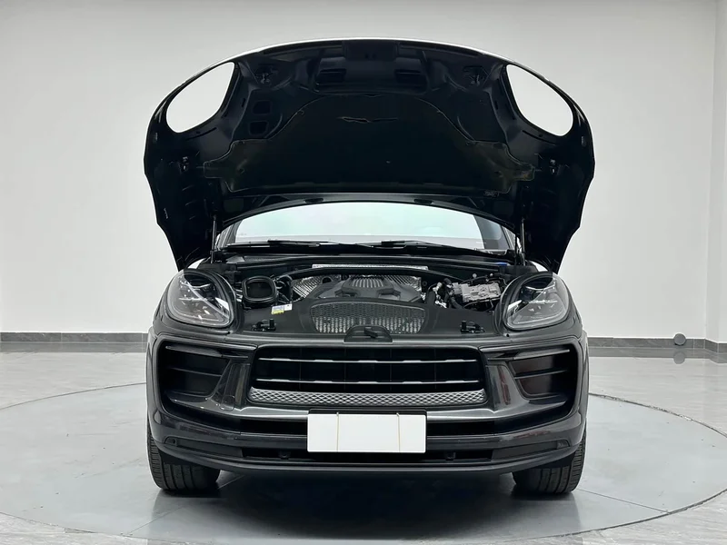 Porsche Macan — фото 27