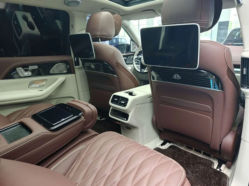 Mercedes-Benz Maybach — фото 10