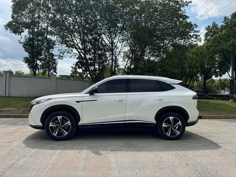 Roewe RX5 — фото 4