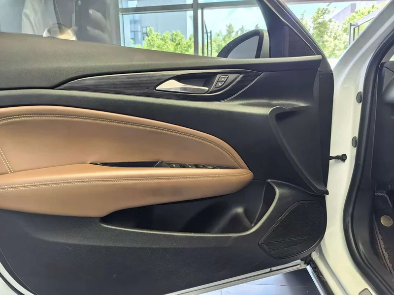 Buick Regal — фото 16