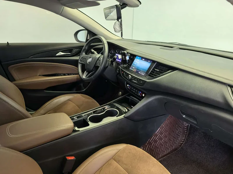 Buick Regal — фото 10