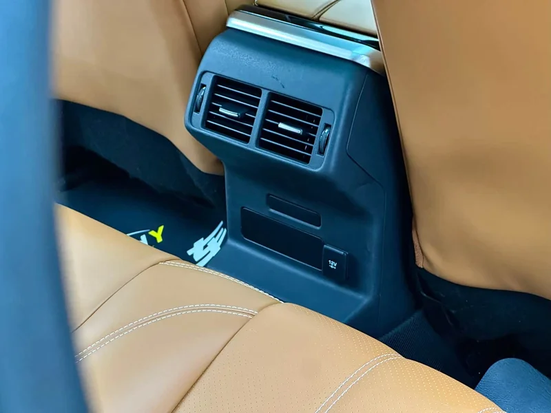 Land Rover Range Rover — фото 16