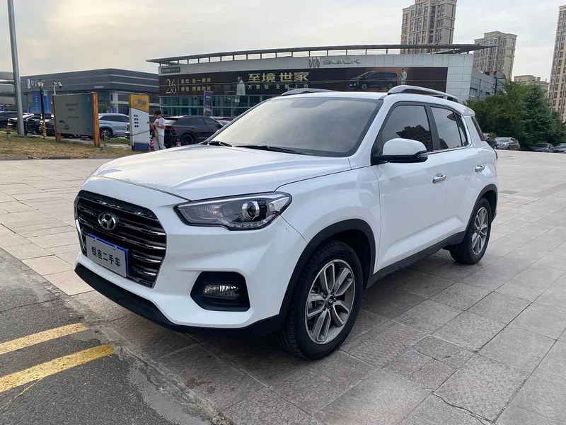 Hyundai ix35 — фото 1