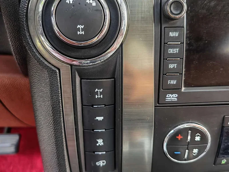 Hummer H2 — фото 10