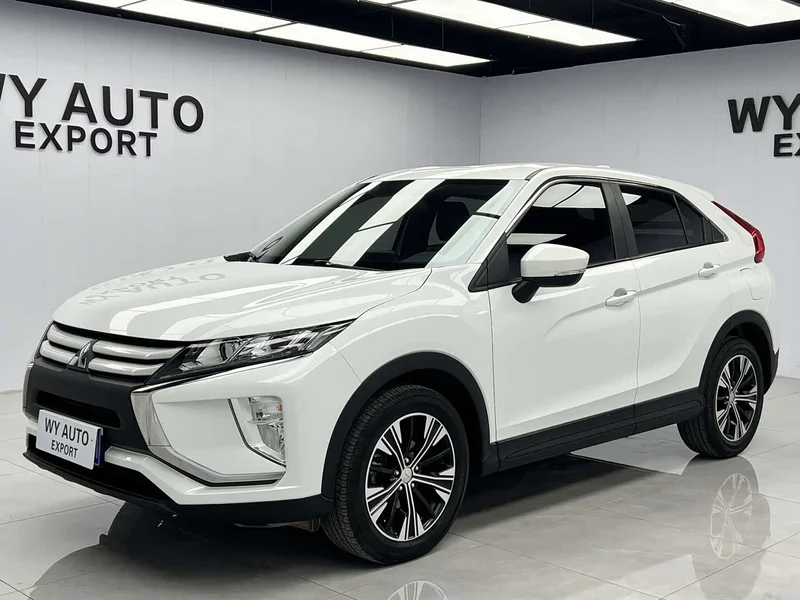 Mitsubishi Eclipse Cross — фото 1