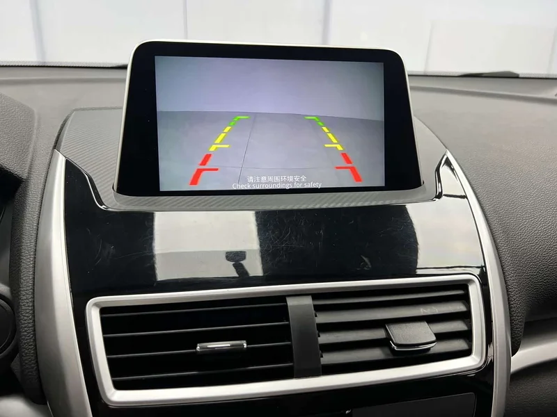 Mitsubishi Eclipse Cross — фото 17