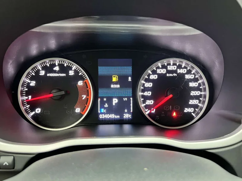 Mitsubishi Eclipse Cross — фото 18