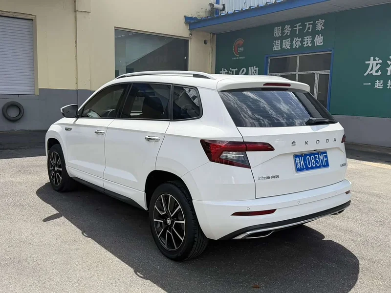 Skoda Karoq — фото 7