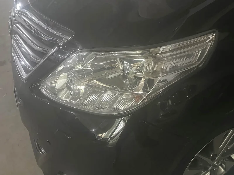 Toyota Alphard — фото 5
