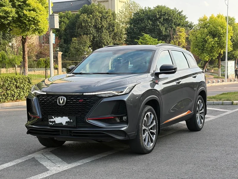 Changan CS75PLUS — фото 1