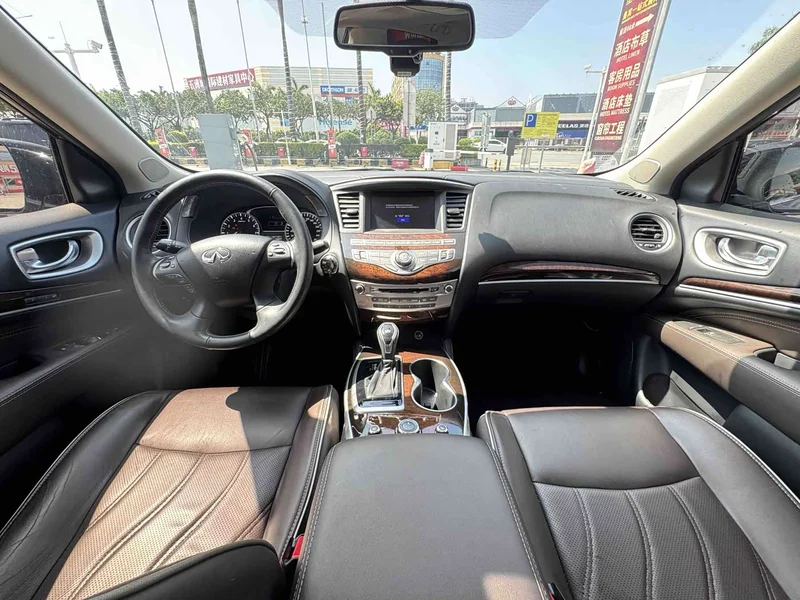Infiniti QX60 (Imported) — фото 18