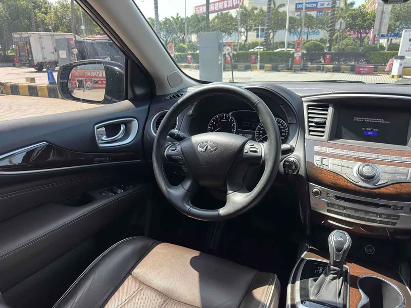 Infiniti QX60 (Imported) — фото 19