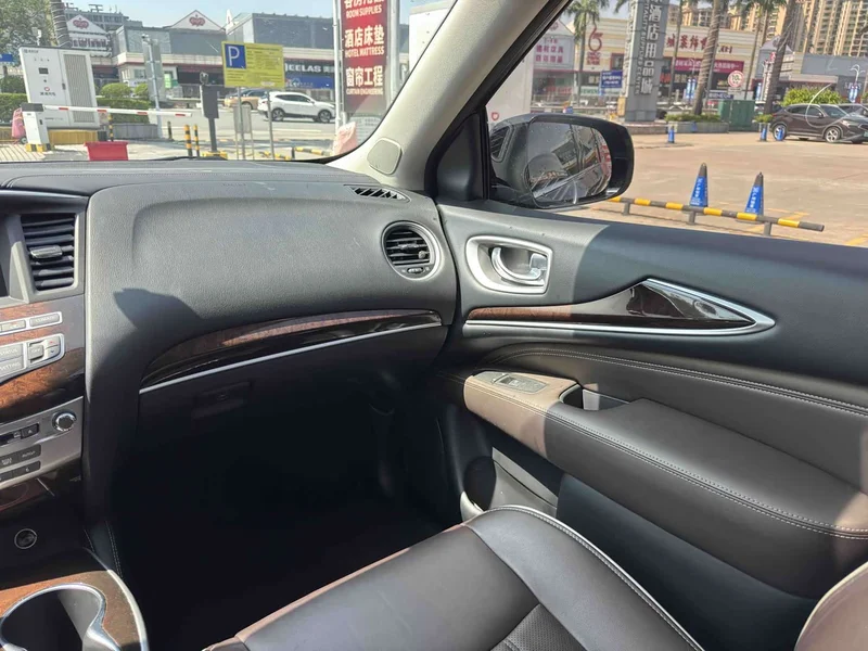 Infiniti QX60 (Imported) — фото 20