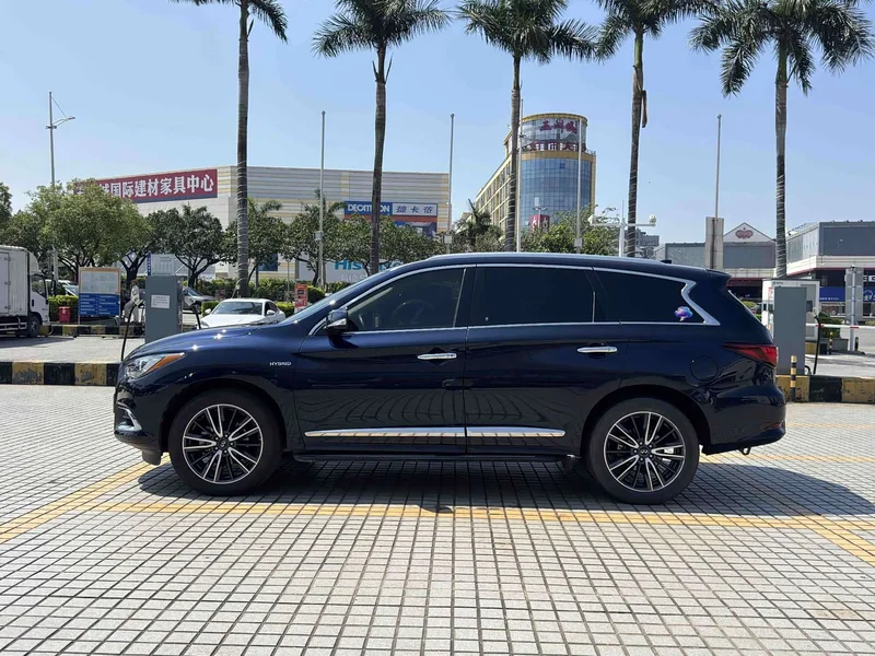 Infiniti QX60 (Imported) — фото 5