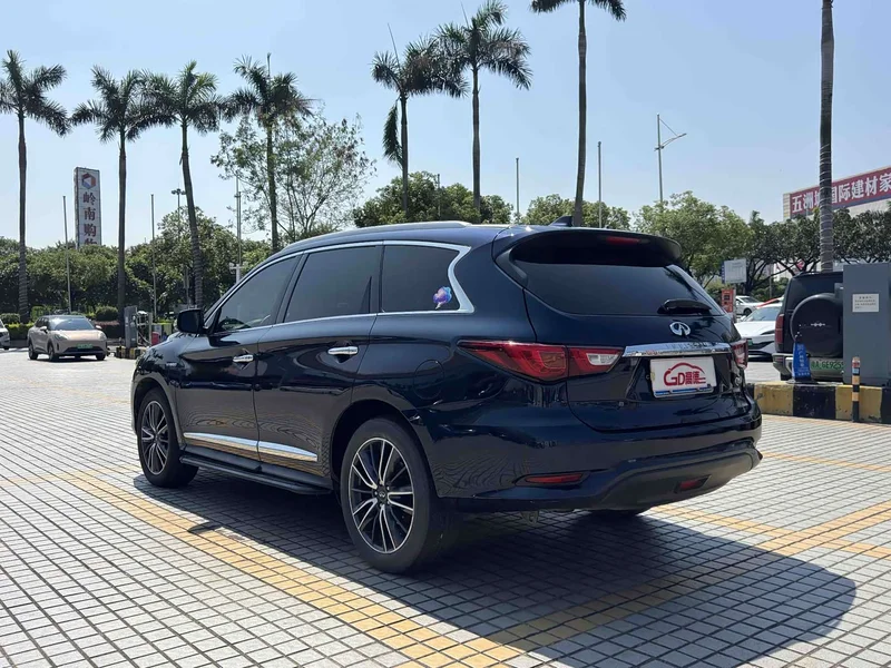 Infiniti QX60 (Imported) — фото 6