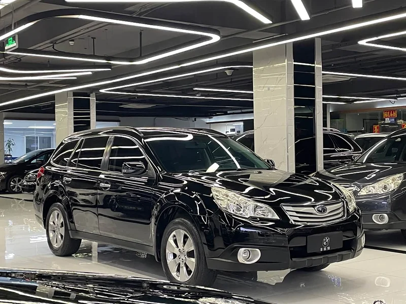 Subaru Outback — фото 3