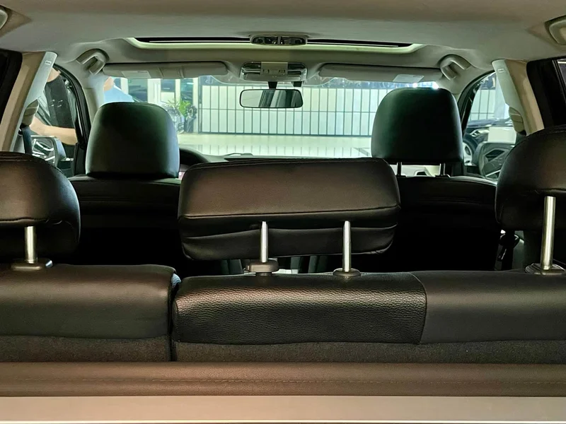Subaru Outback — фото 10