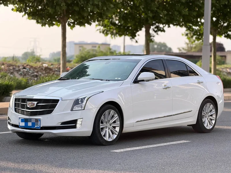 Cadillac ATS-L — фото 1
