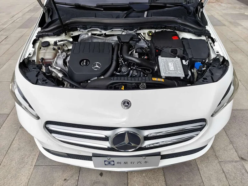 Mercedes-Benz B-Class — фото 19